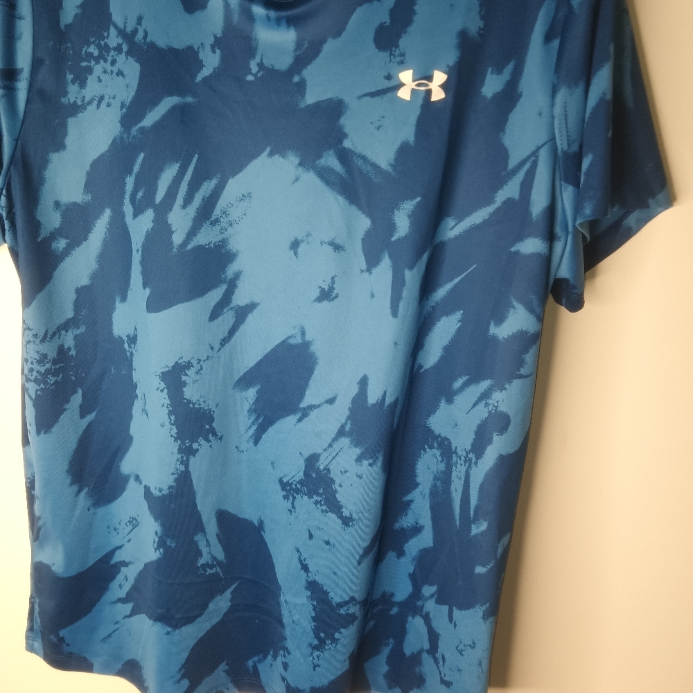 Under Armour Navy Patterned Tee - image 2